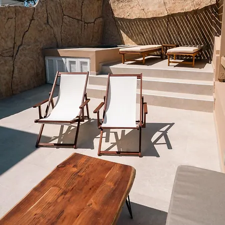 Aluna Santorini Apartmán